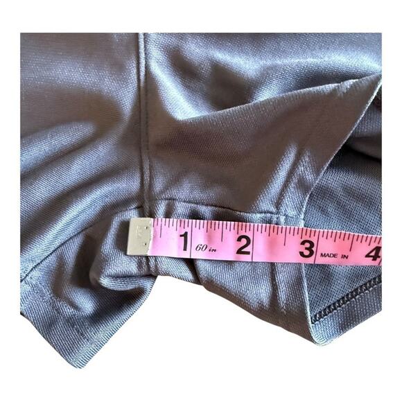 Under Armour Heatgear Loose Fit Athletic Shorts Women's Small Gray - Picture 6 of 6